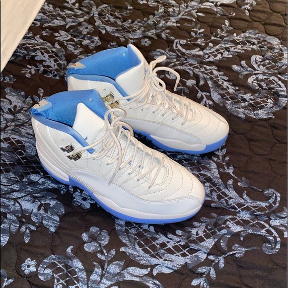 jordans shoes blue and white